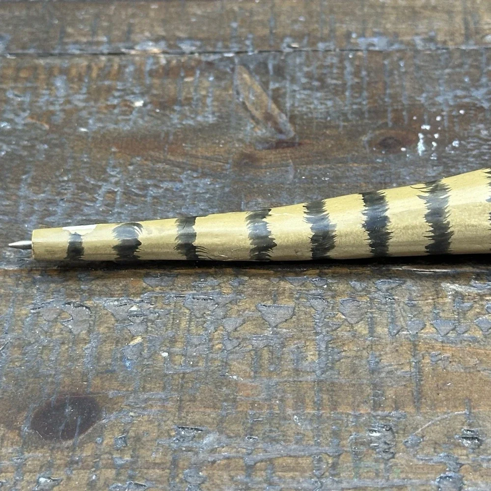 VTG Hand Carved Tiger Cat Pen – Wooden Folk Art Figurine‎ – Desk Decor